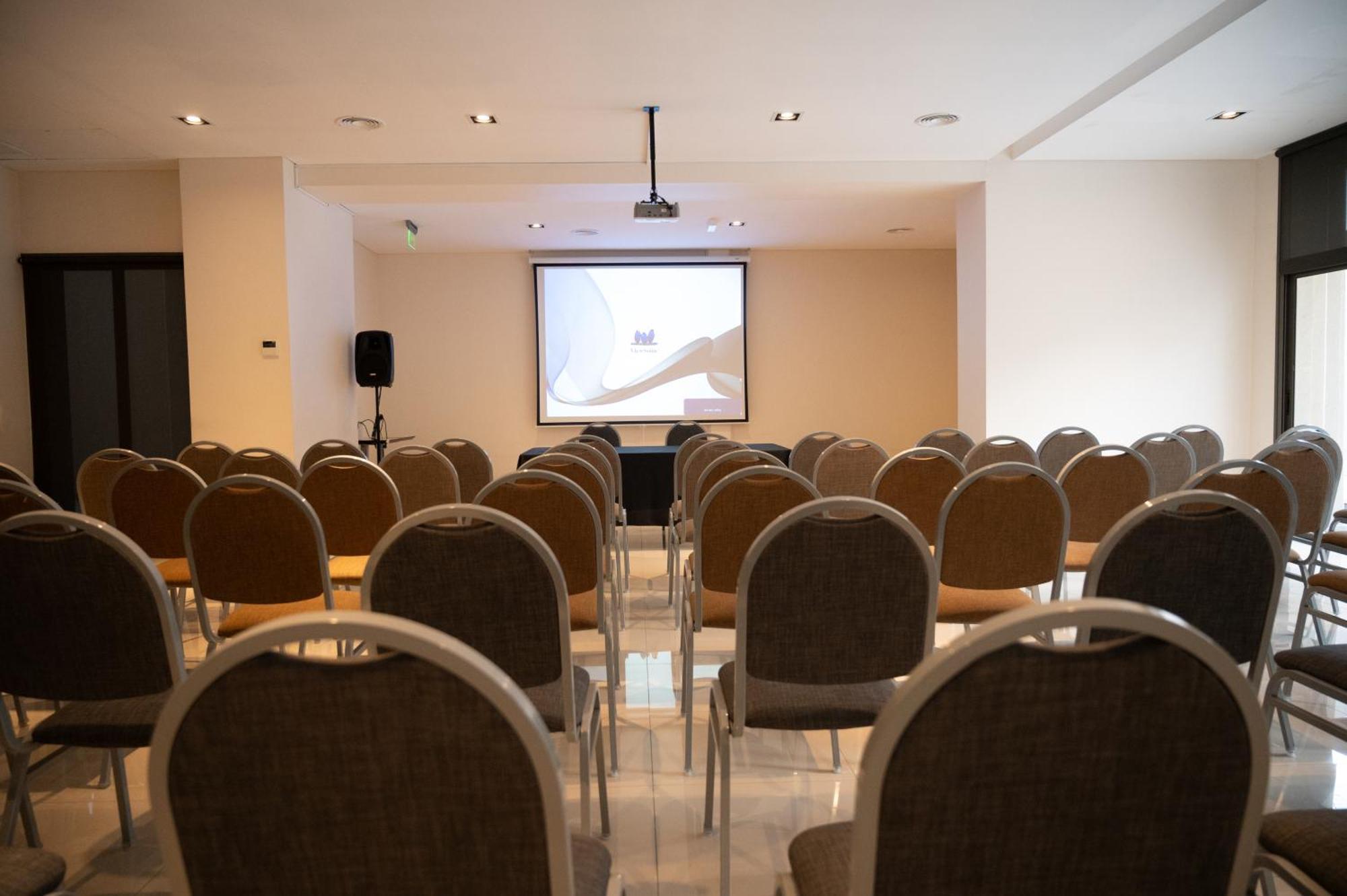 Apart-hotel Pescara 60 *